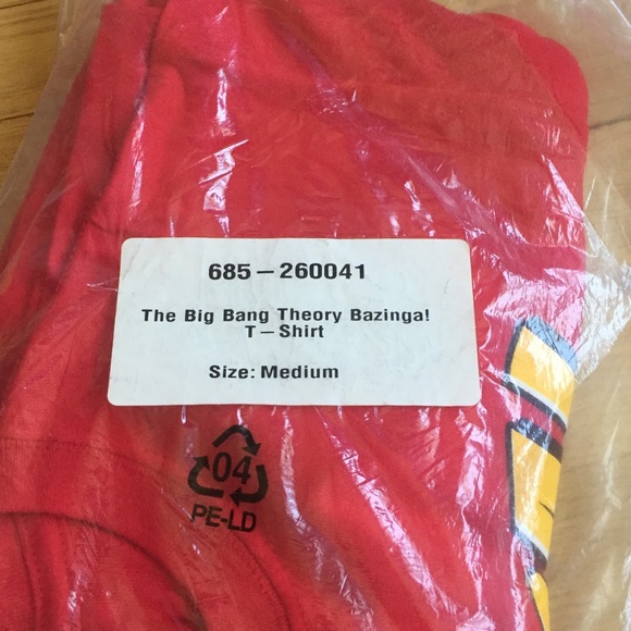 NIP~ BAZINGA ( BBT) T-shirt - Picture 3 of 3